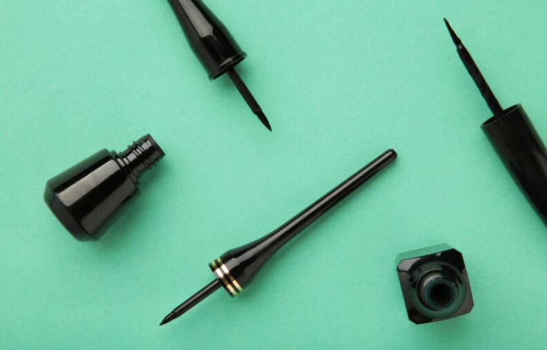 15 Best Eyeliners for Oily Lids